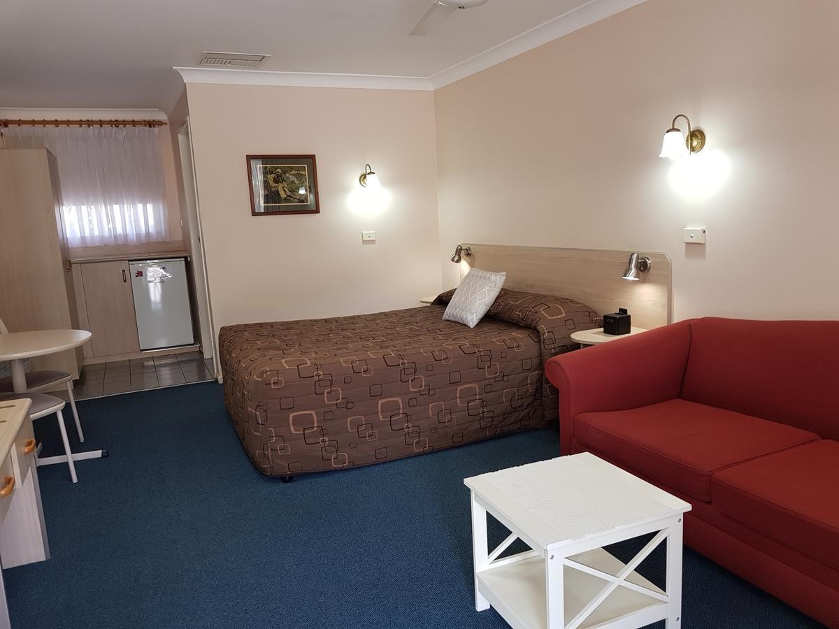 Abraham Lincoln Motel Tamworth Exterior photo
