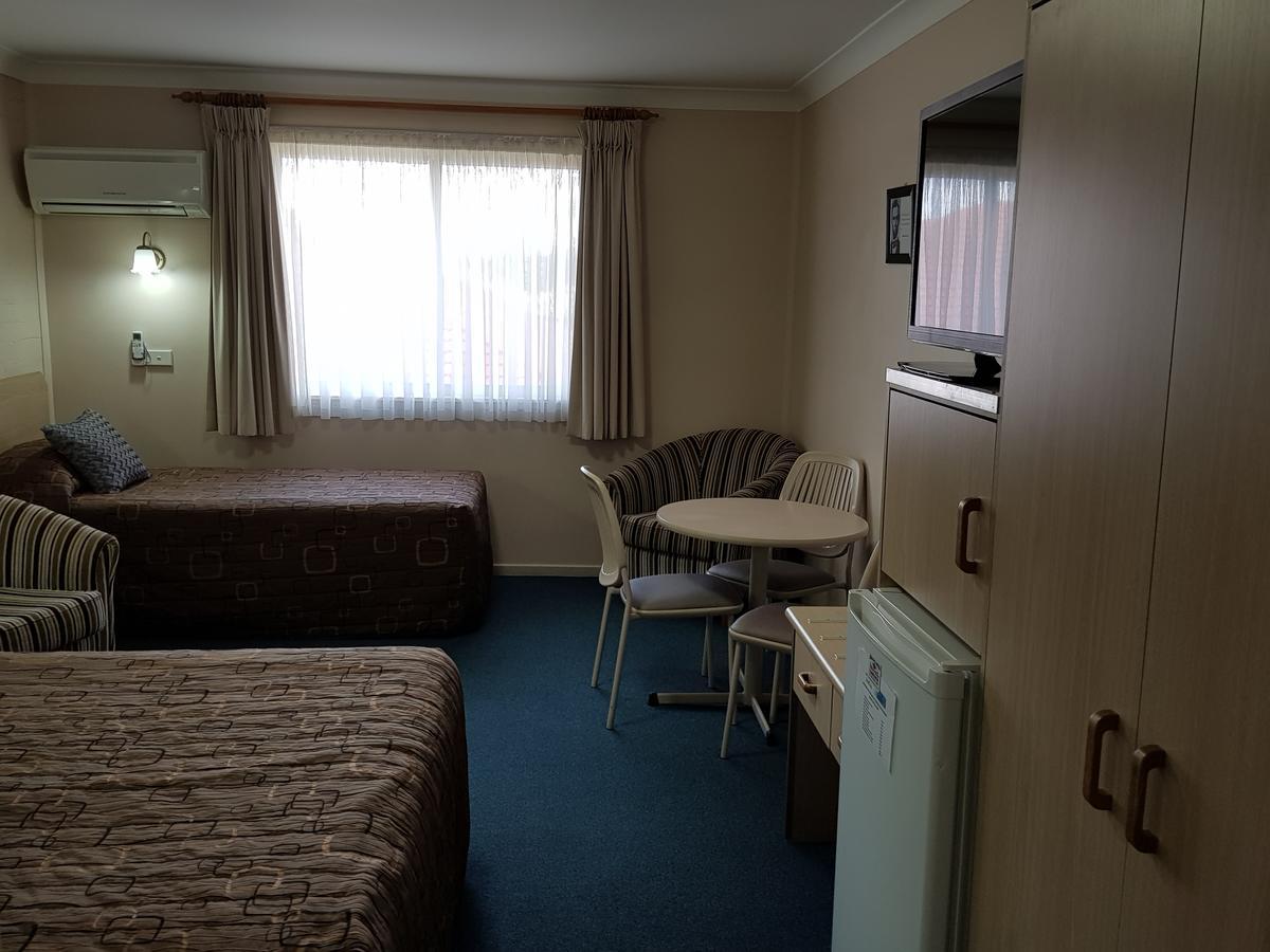 Abraham Lincoln Motel Tamworth Exterior photo