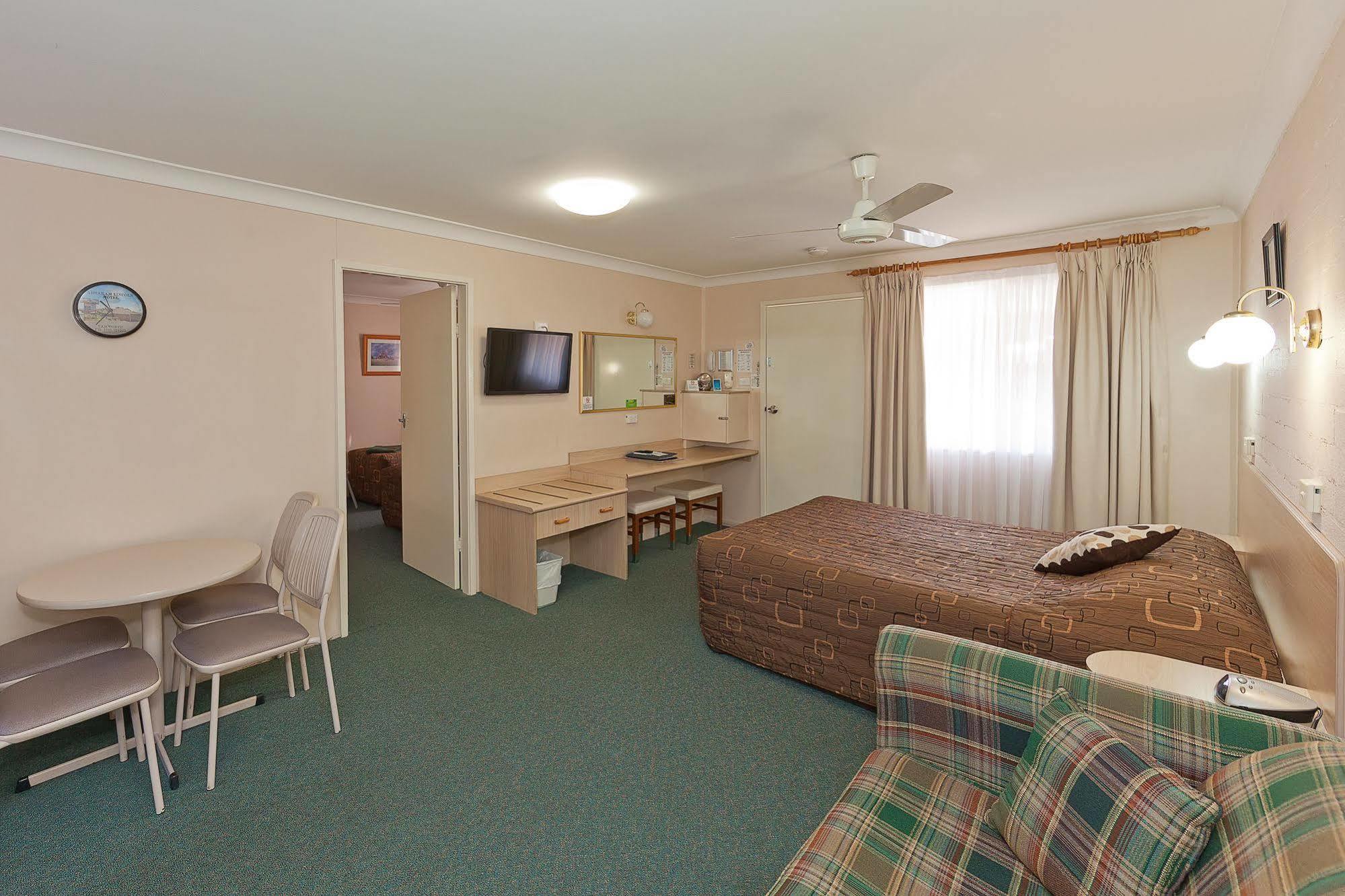 Abraham Lincoln Motel Tamworth Exterior photo